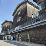 食堂はまかぜ - はまぐりプラザ裏側外観