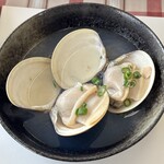 食堂はまかぜ - 酒蒸し 特大はまぐり２個