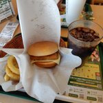 モスバーガー - フィッシュバーガーオニポテセット