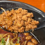 担担麺や 天秤 - 挽肉リフト
