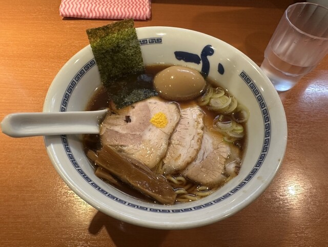 たけちゃんにぼしらーめん - 調布/ラーメン | 食べログ