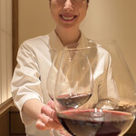 鮨 めい乃 - 鮪の前に赤で乾杯♪