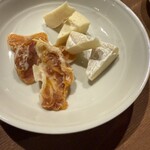 ITALIAN STAND BAR CROSTA - ドライみかんとチーズ