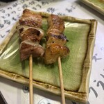 炭火焼鳥やがて - ←豚バラ、ぼんじり→