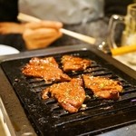 金燈園 - 2014.12 ガスロースターで焼きます（焼いているのは上ロース）