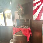 RAMEN HITONI YASASHIKU - 【店内】