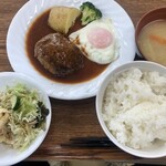 レストラン　シー・マインド - ハンバーグランチ　¥850-