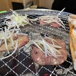 焼肉 多牛 - 