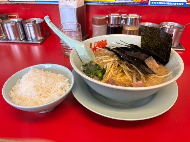 ラーメン山岡家 秋田寺内店 - 泉外旭川/ラーメン | 食べログ