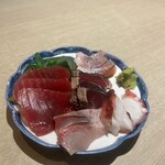 地鶏と鮮魚の個室和バル 四季の里 - 