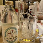 骨付鳥、からあげ、焼鳥 がブリチキン。 - 