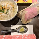 ニャーベトナム フォー&バインミー - 料理写真: