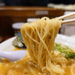 煮干し中華そば 麺屋 芝乃 - 特製濃厚煮干大盛リフト