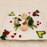 銀座 飛雁閣 - 蒸し餃子4種盛り合わせ（翡翠粉菓・エビ餃子・潮州粉菓・ホタテ餃子）