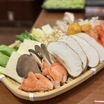  きのこ鍋＆きのこ料理専門店 何鮮菇 - 