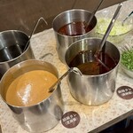  きのこ鍋＆きのこ料理専門店 何鮮菇 - 