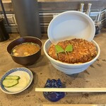 とんかつ四郎吉 - 