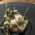 A TUTTA - ホタテ、菊芋のタルタル、トマトのムース