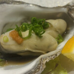 助六 - 蒸し牡蠣