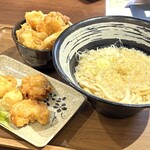 武蔵野うどん小麦晴れ - 料理写真:かけ200g880円・自作天丼と天麩羅の皆様達