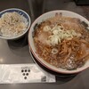 メンヤ ニューオルド - 中華そばとしらすご飯