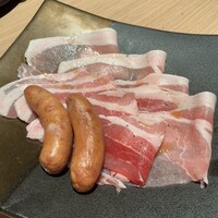 薩摩 牛の蔵 吉祥寺店 - 薩隅豚3種盛り