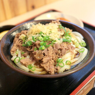 手打十段 うどんバカ一代 - 温 肉うどん 中 (540円) '15 1月上旬