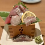 居魚屋 うおはん - 