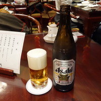 萬珍樓 本店 - ビール中瓶８００円