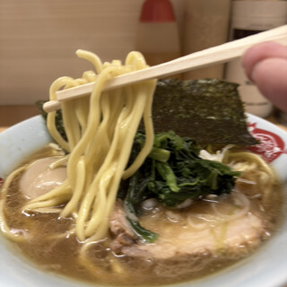 横浜ラーメン 町田家_1