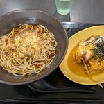 ゆで太郎 - 料理写真:かけそばとカツ煮