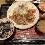 大戸屋 - 料理写真:生姜焼き定食