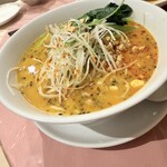 獅門酒楼 - 坦々麺（１１００円）