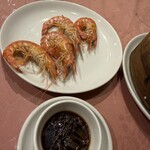 獅門酒楼 - 酔っ払い海老（４尾２６００円）