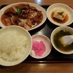 香港菜館 - 酢豚定食690円