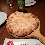 Asian Dining & Bar SAPANA - チーズナン