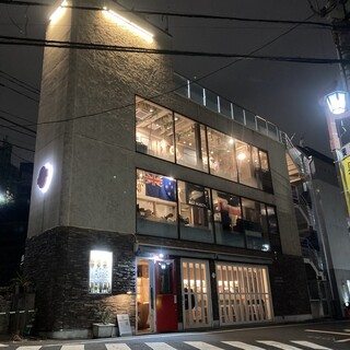 心地良くお食事を楽しんで頂ける空間をご提供致します♬