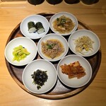 参鶏湯 人ル - 参鶏湯御膳のパンチャン