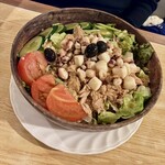ロージナ茶房 - イカとツナのサラダ@1700円