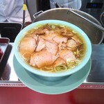 なぎちゃんラーメン - 厨房から直登場~