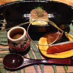 帰燕 - 松葉蟹みそ、ナマコ、フグ煮こごり