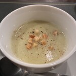 サンク・オ・ピエ - 