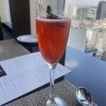 レストラン シンフォニー - いちごのノンアルスパークリングワインで乾杯♪(*^^)o∀*∀o(^^*)♪