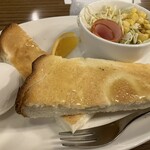 梅田珈琲館ニューYC - トーストセット　670円
