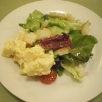 コルテロ - セットサラダ（ポテトサラダ添え）