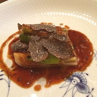横浜うかい亭 - 下仁田ネギのソテー
                    トリュフソース