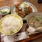 赤坂ごはん 山ね家 - 旨辛ダレの唐揚げ(定食)