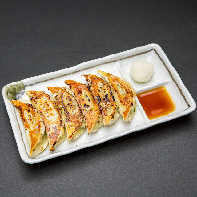 手延べ餃子《6ヶ》