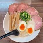 あいつのラーメン かたぐるま - 