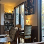 ALBERT'S British Dining - 